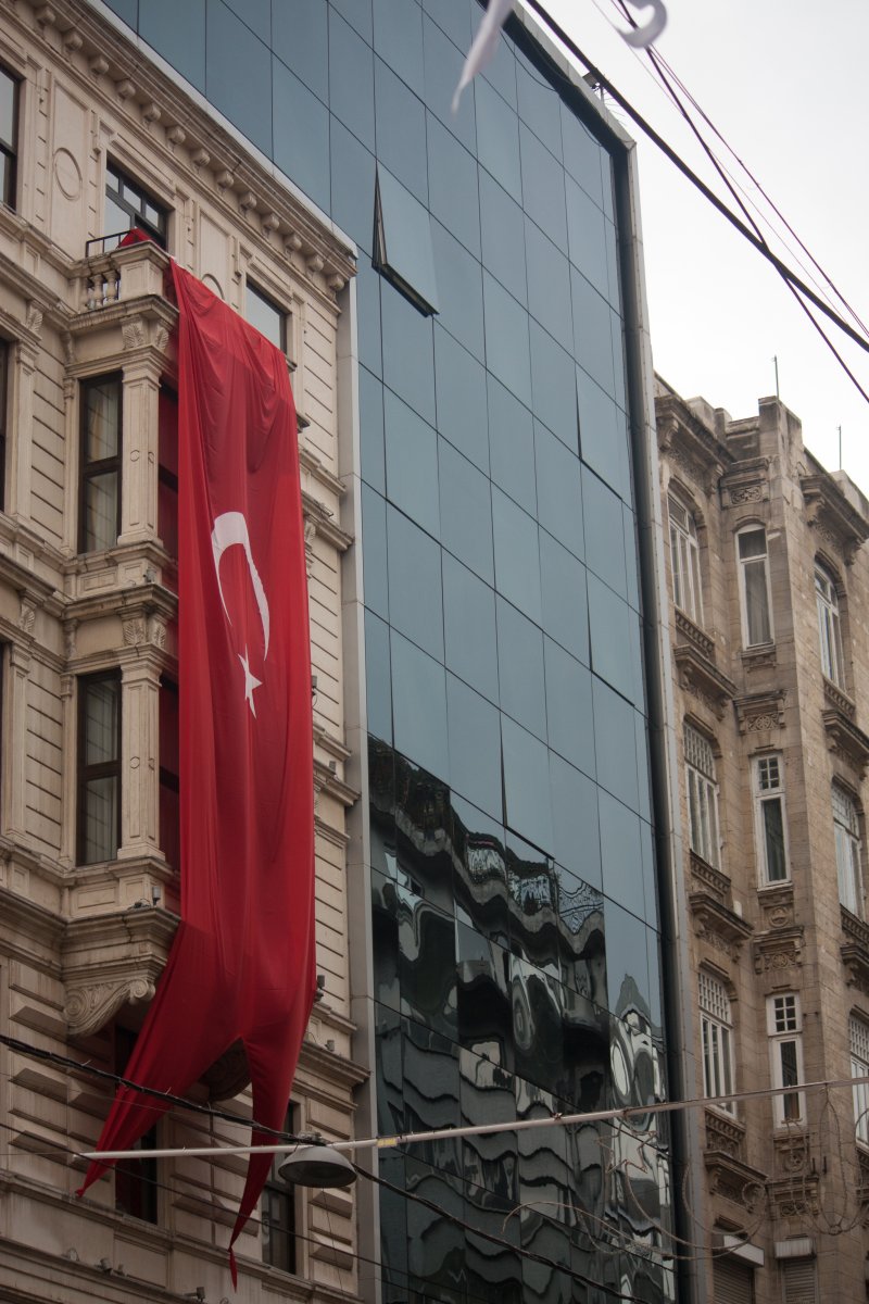 Yurtdışı Satış İçin Türk Şirketi Yeterli Mi