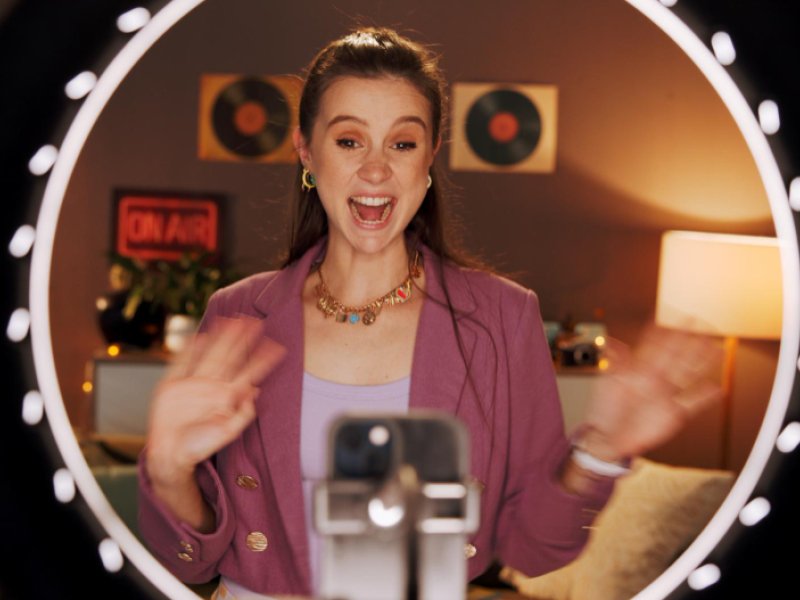 Yurtdışında İçerik Üreticiliği İçin Şirket